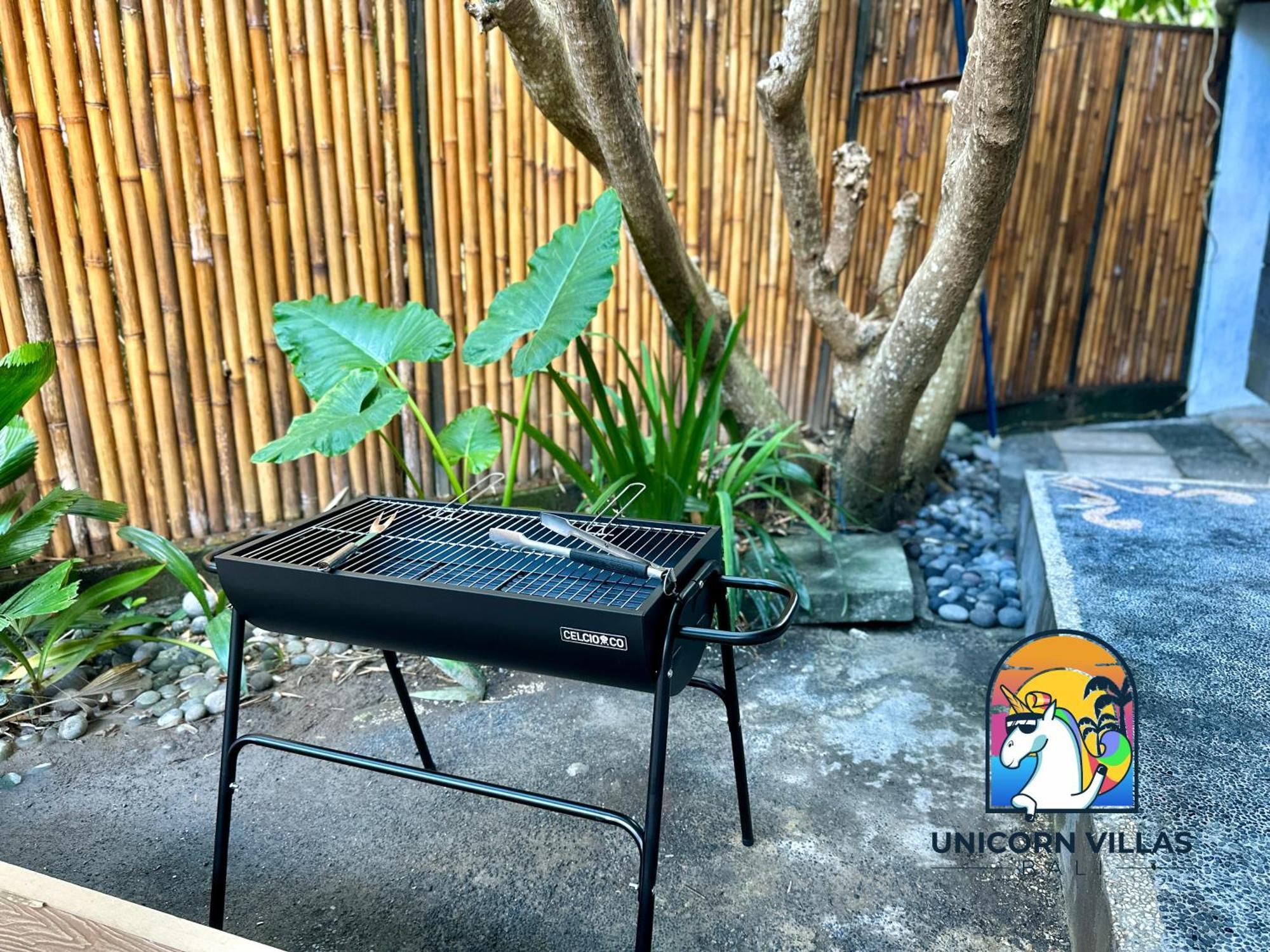 Villa Di Sawah - By Unicorn Villas Bali Kerobokan Buitenkant foto
